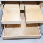 Unders sink pull out shelf