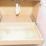 Unders sink pull out shelf